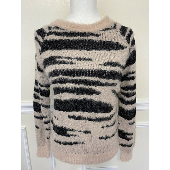 COTTON EMPORIUM Tiger Long Sleeve Pullover In Open Beige size S - Picture 2 of 4